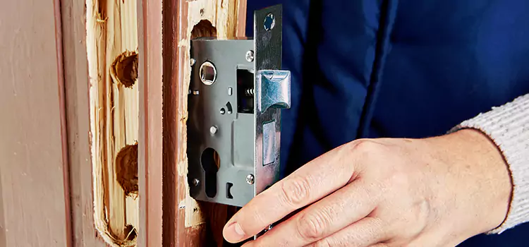 Garage Door Lock Replacement Okotoks